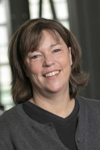 Headshot photo of Kim Peterson.