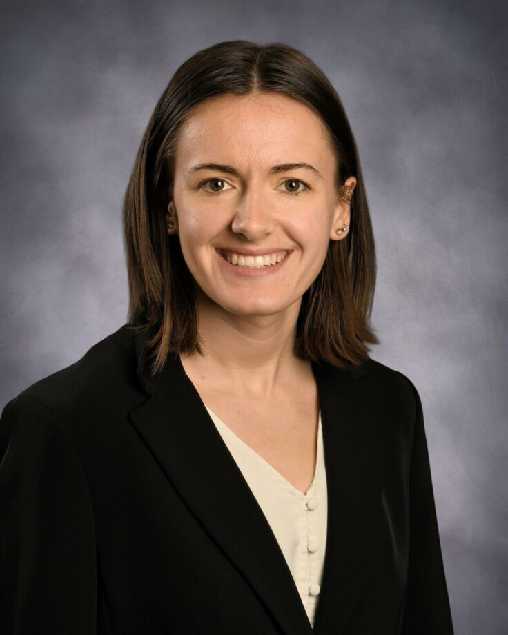 Headshot photo of Alayna Connolly.