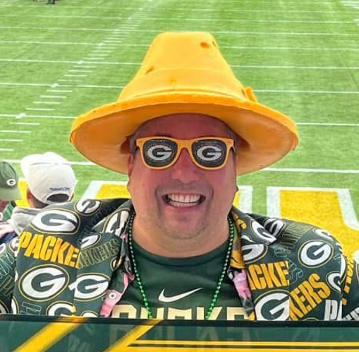 Ryan Packer ’04: Law, Love and Lambeau